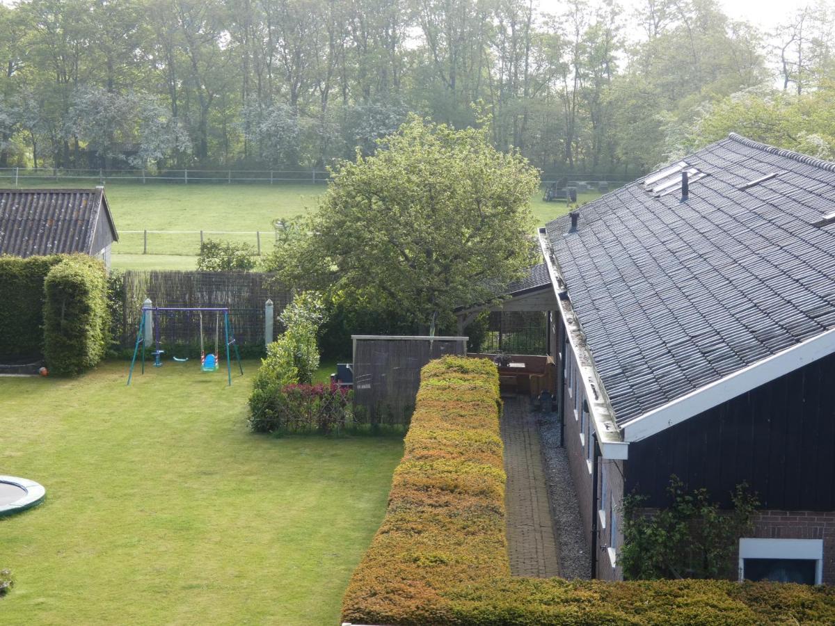 Familiehuis Achter De Duijnhoeve Баккум Экстерьер фото